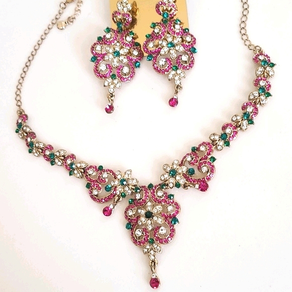 Necklace Set - Picture 9 of 9